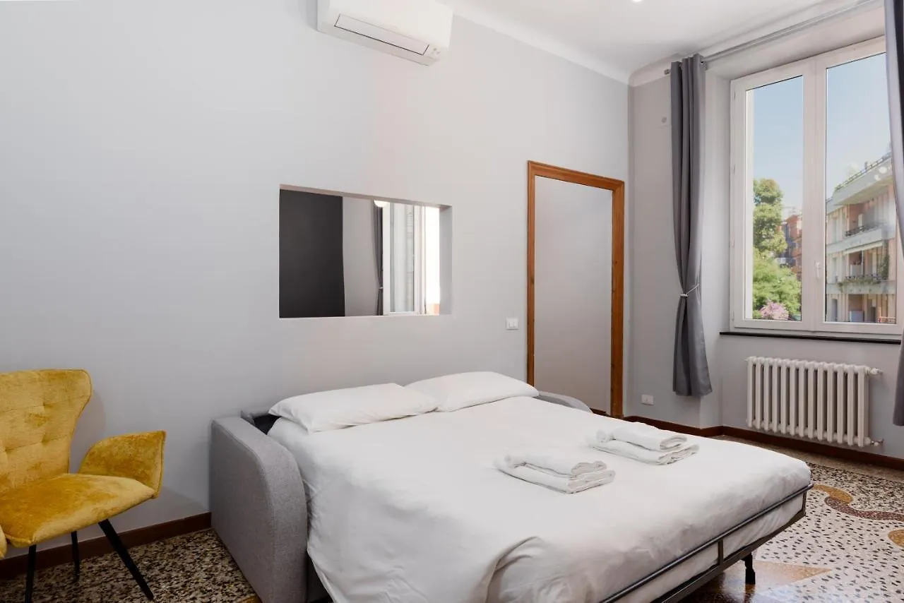 Esclusivo 130 Mq + Terrazzo Via San Vincenzo Apartment Genoa