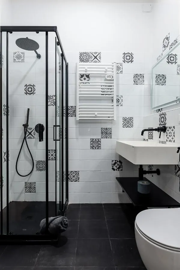 Esclusivo 130 Mq + Terrazzo Via San Vincenzo Apartment Genoa