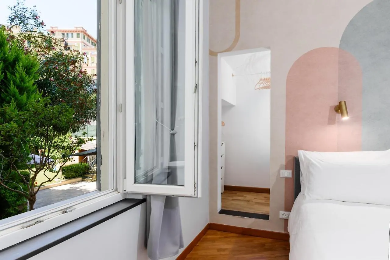 Esclusivo 130 Mq + Terrazzo Via San Vincenzo Apartment Genoa Italy